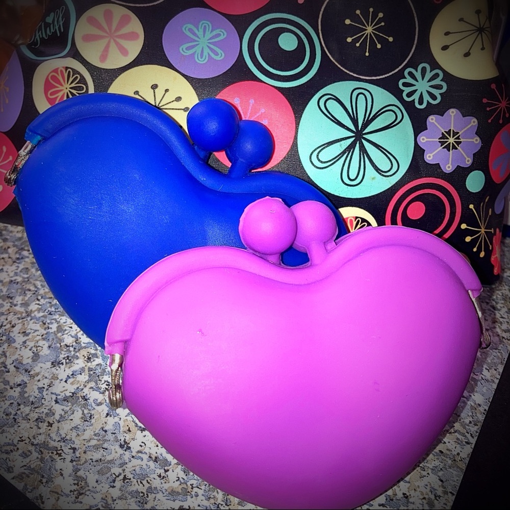 Two rubber heart kiss lock coin purses